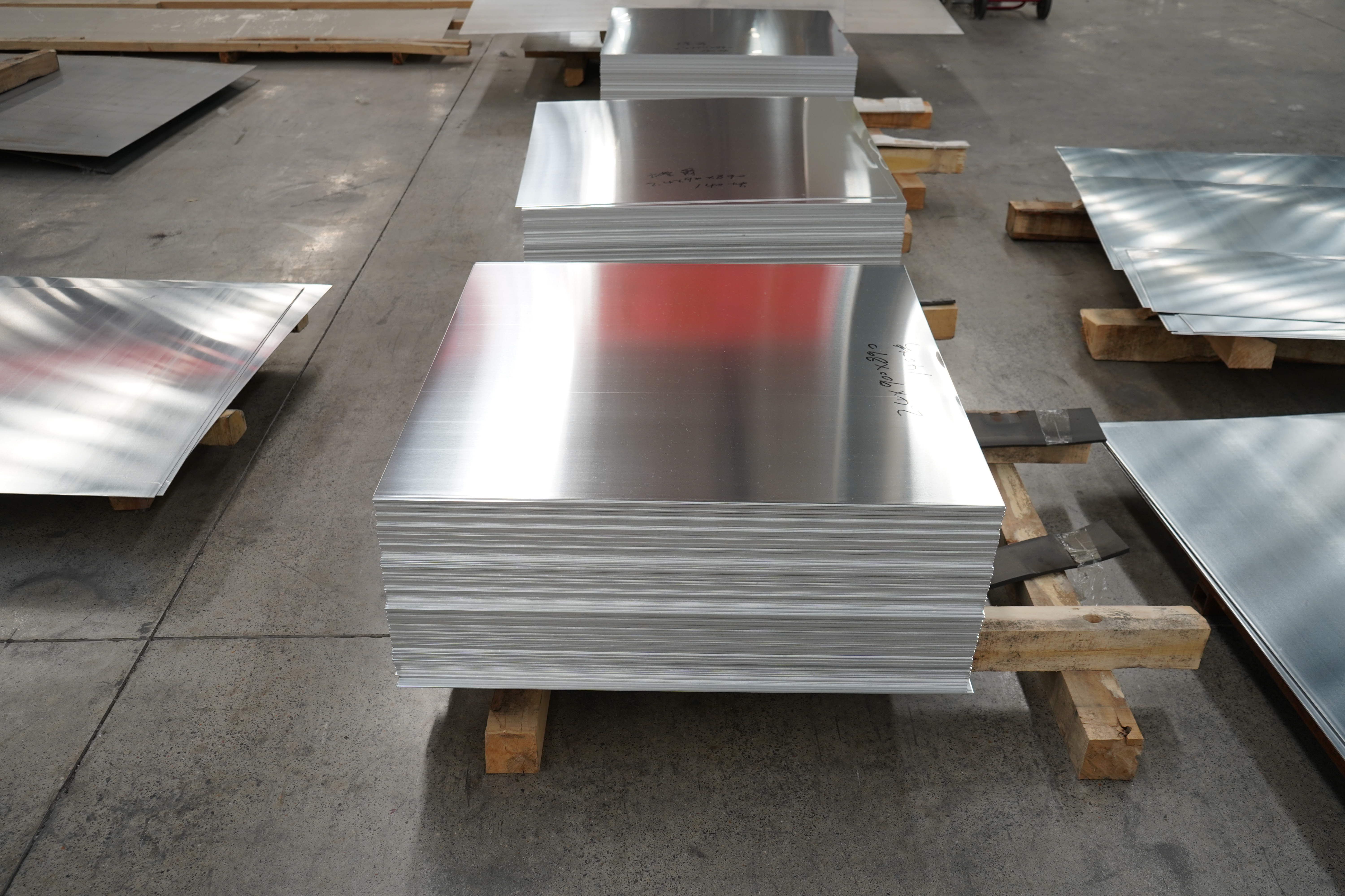 Aluminum Sheet: A Lifelong Partner for Strength, Versatility, And Sustainability