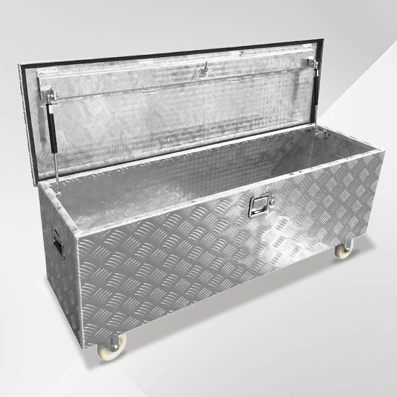 Rust-resistant 5 Bars Aluminum Toolbox Truck Tool Case with Wheels